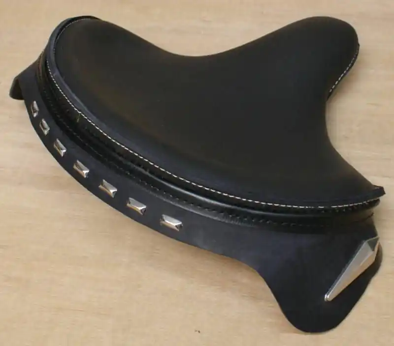Sichere Zahlung Solo Sitz Bobber De Luxe Police Style, Echtleder schwarz, Harley - Davidson